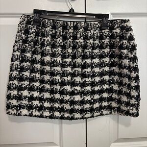Chic Black and White Tweed Skirt